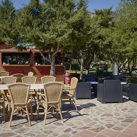 מלון Parco Blu 4*