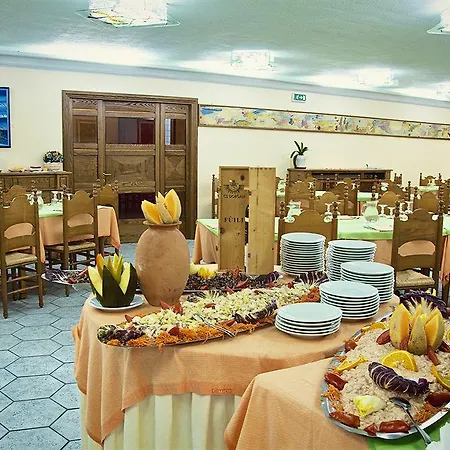 فندق Parco Blu كالا غونوني