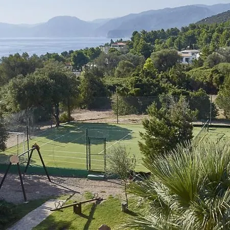 Parco Blu فندق كالا غونوني